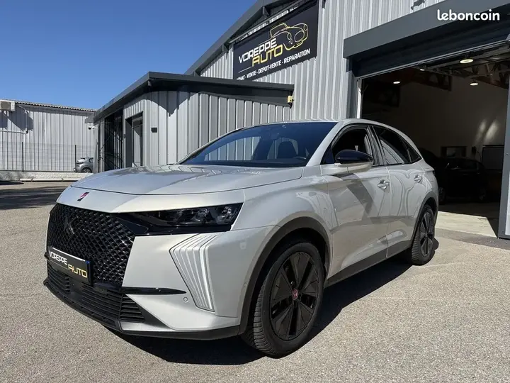 DS Automobiles Ds 7