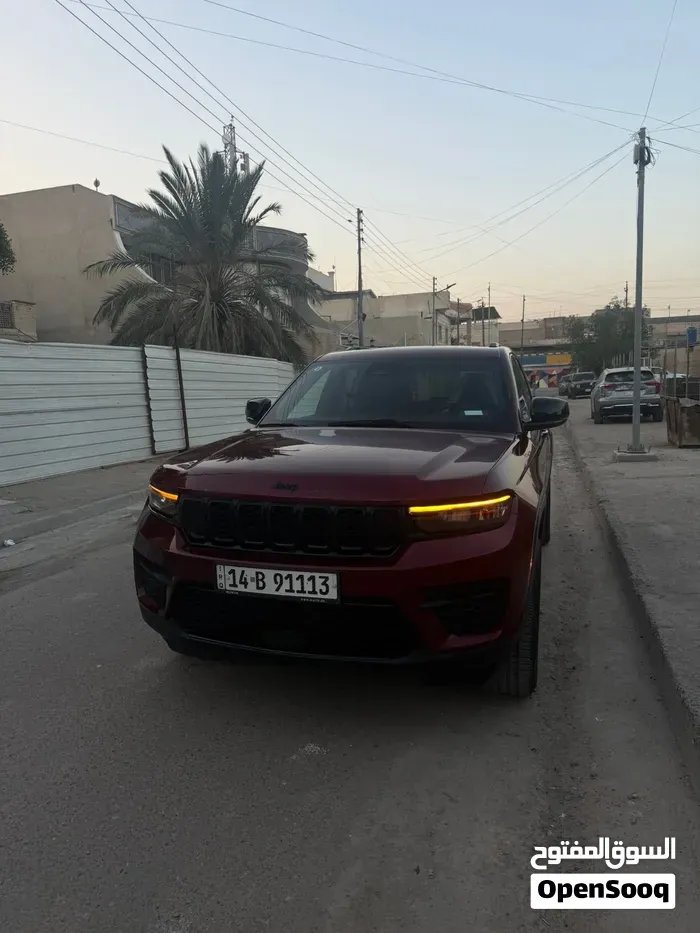 Jeep Grand Cherokee 2023 photo 4
