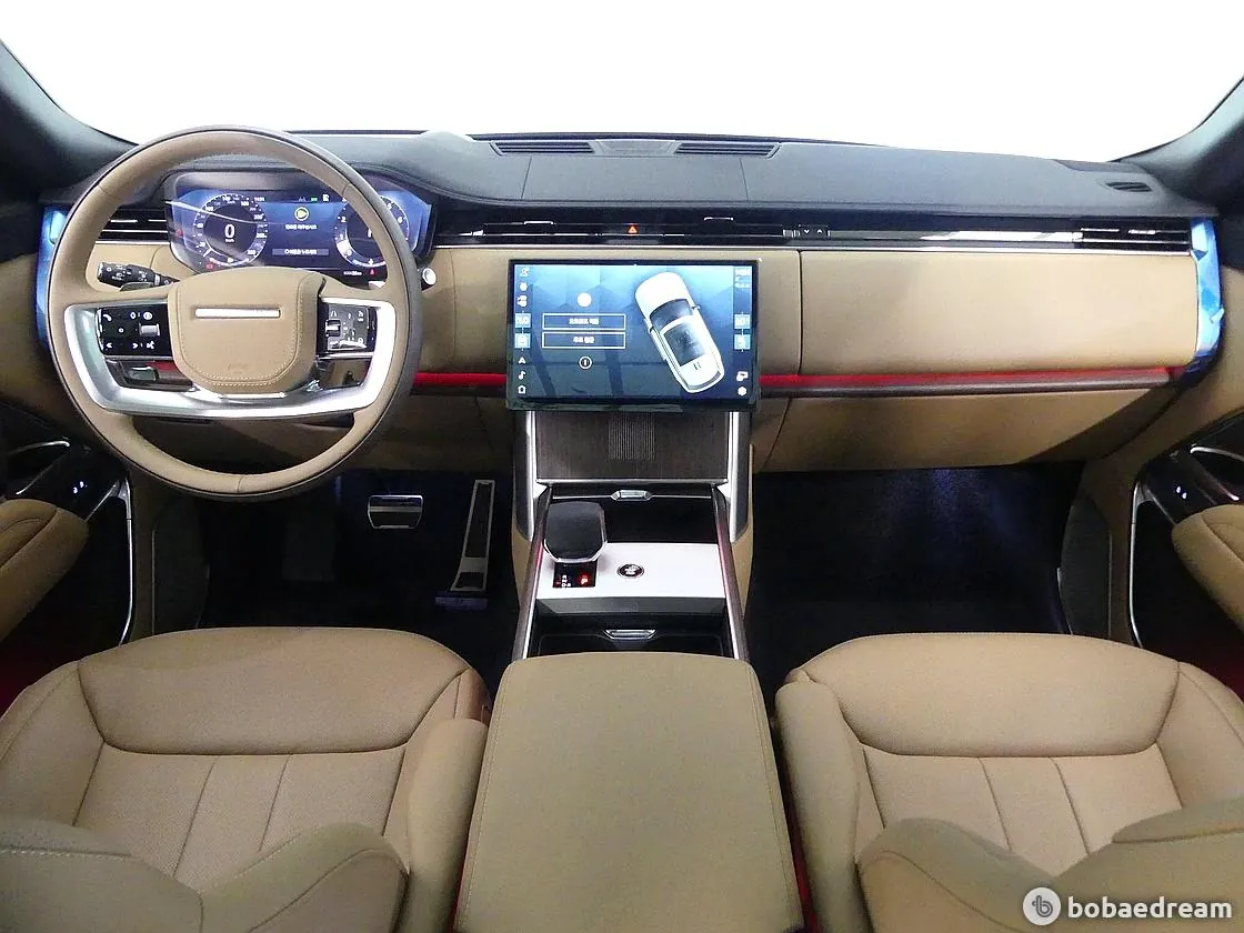 Land Rover Range Rover 2026 photo 4
