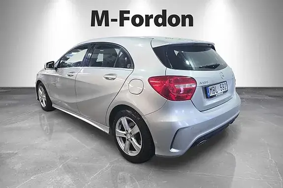 Mercedes-Benz A 180 2013 photo 3