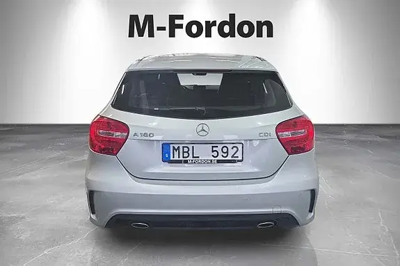 Mercedes-Benz A 180 2013 photo 4