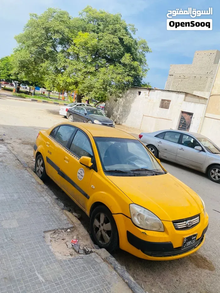 Kia Rio 2007 photo 2