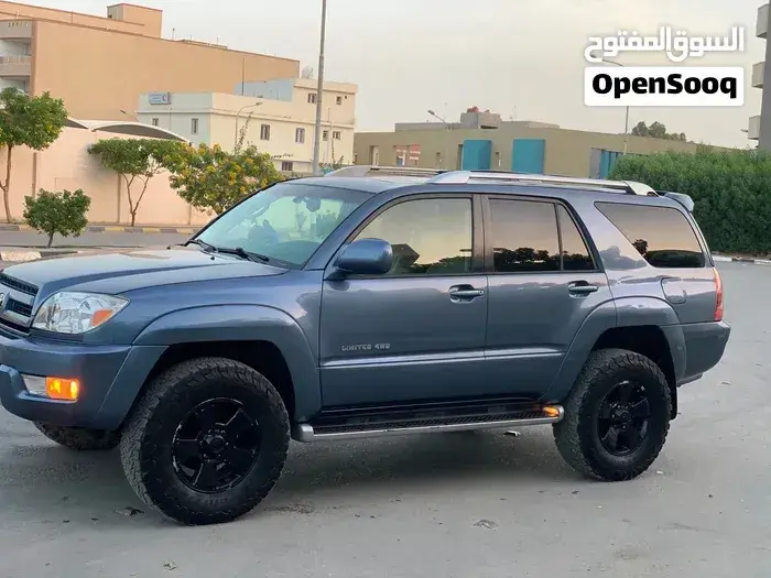 Toyota 4Runner 2004 photo 2