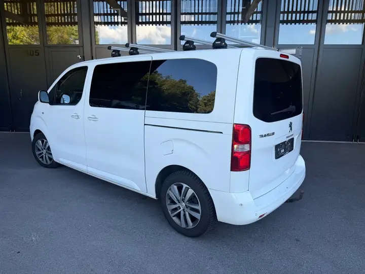 Peugeot Traveller 2020 photo 3