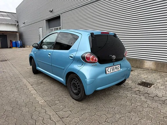 Toyota Aygo 2014 photo 3