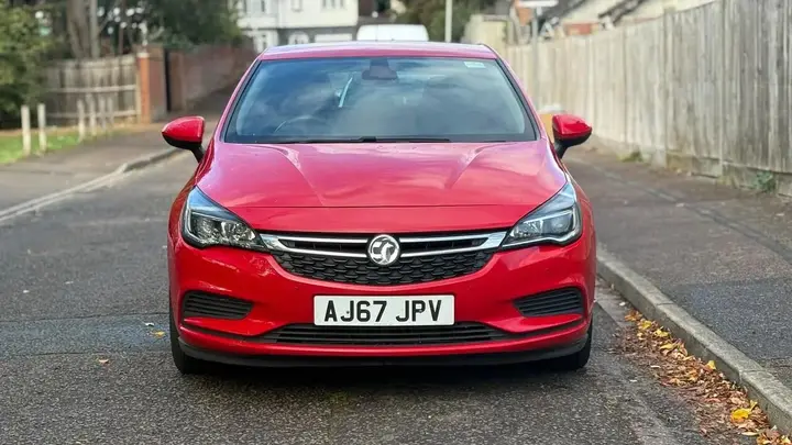Vauxhall Astra 2018 photo 4
