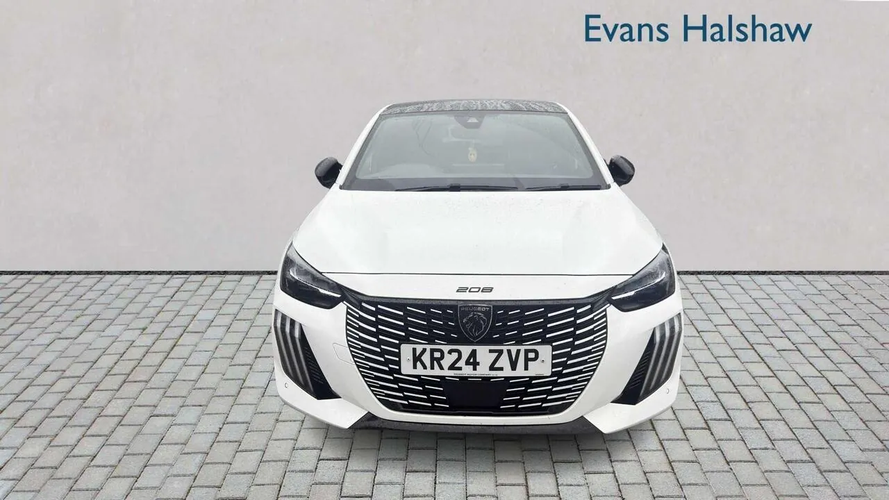 Peugeot 208 2024 photo 2