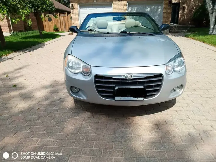 Chrysler Sebring 2004 photo 2