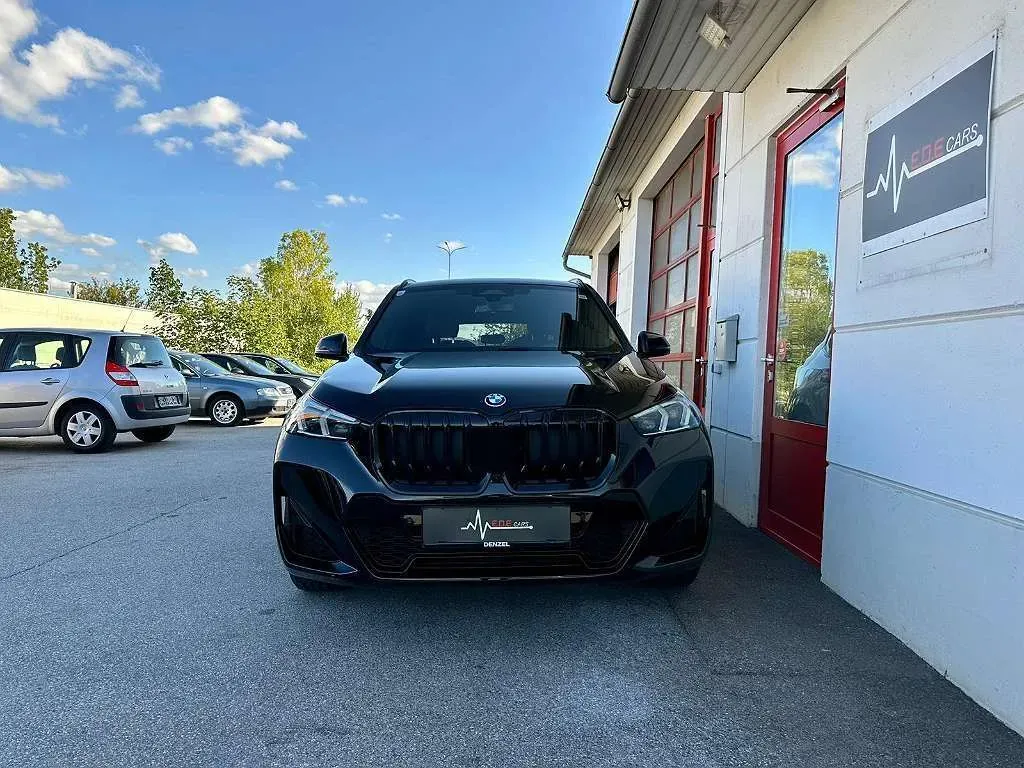 BMW X1 2023 photo 2