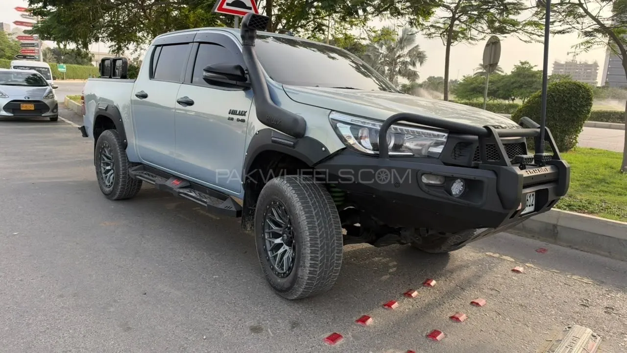 Toyota Hilux