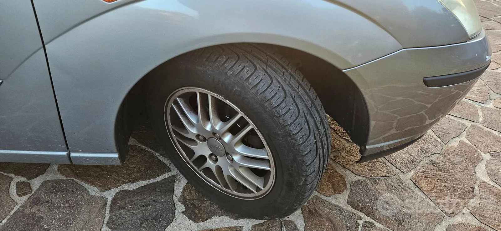 Ford Focus 2002 photo 4