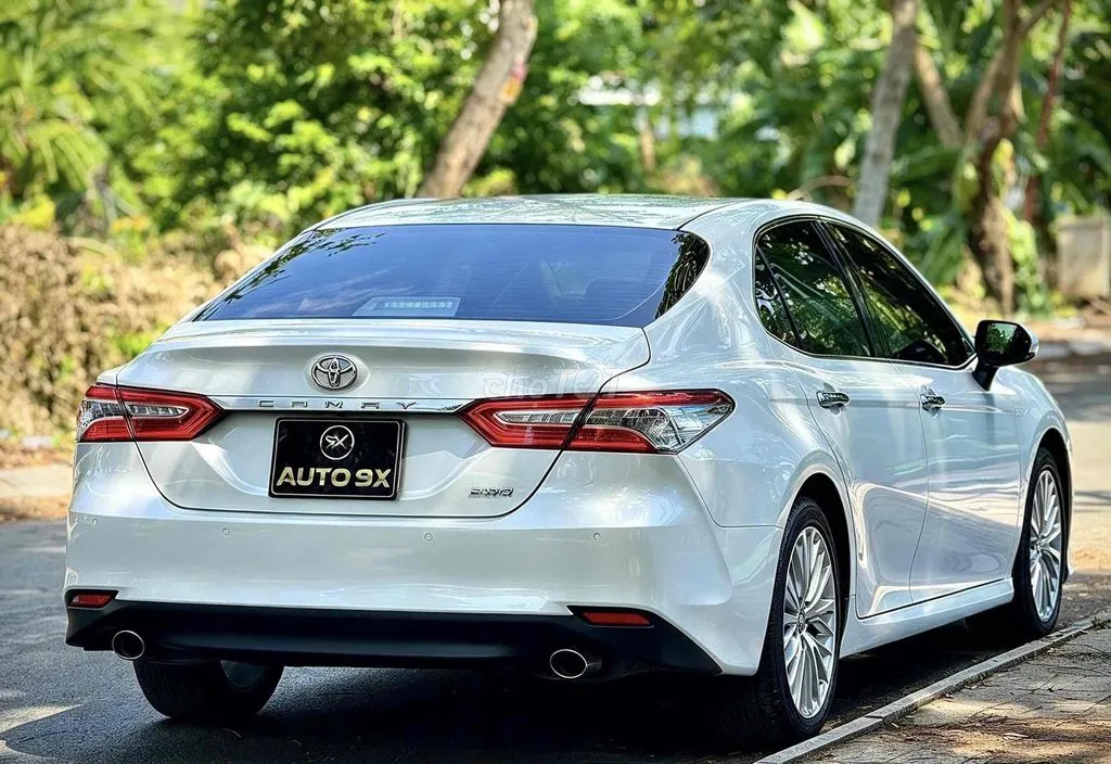Toyota Camry 2021 photo 5