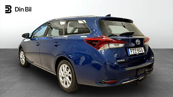 Toyota Auris 2018 photo 3