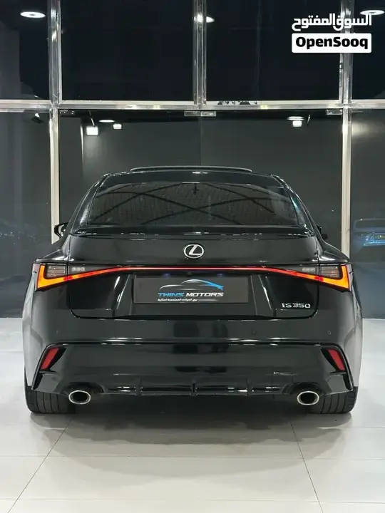Lexus Is 350 2023 photo 4