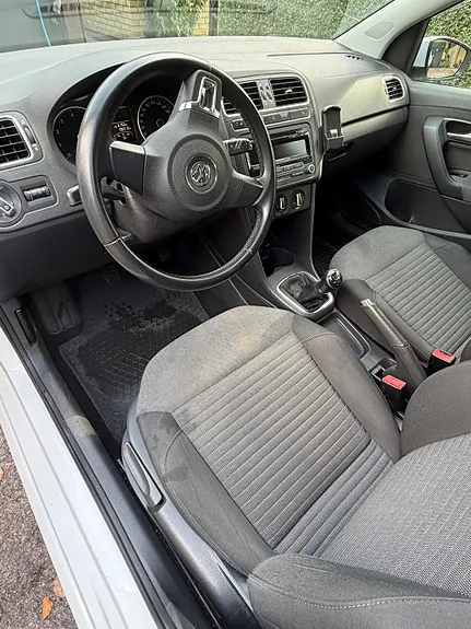 Volkswagen Polo 2014 photo 3
