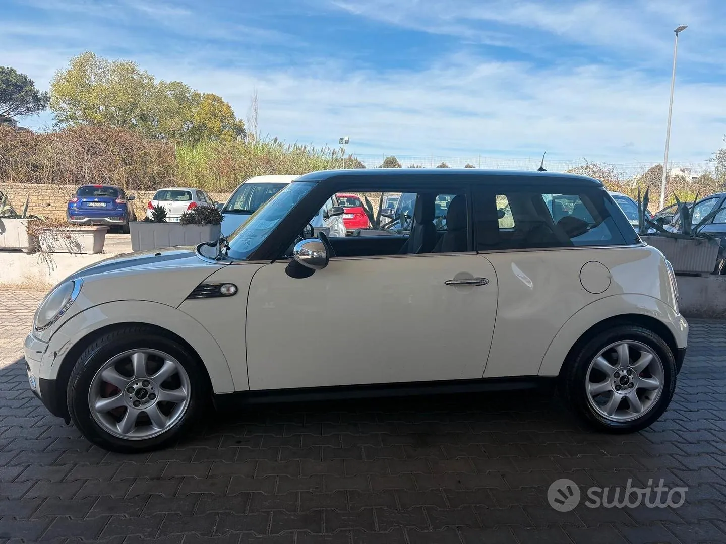 Mini Cooper D 2009 photo 3