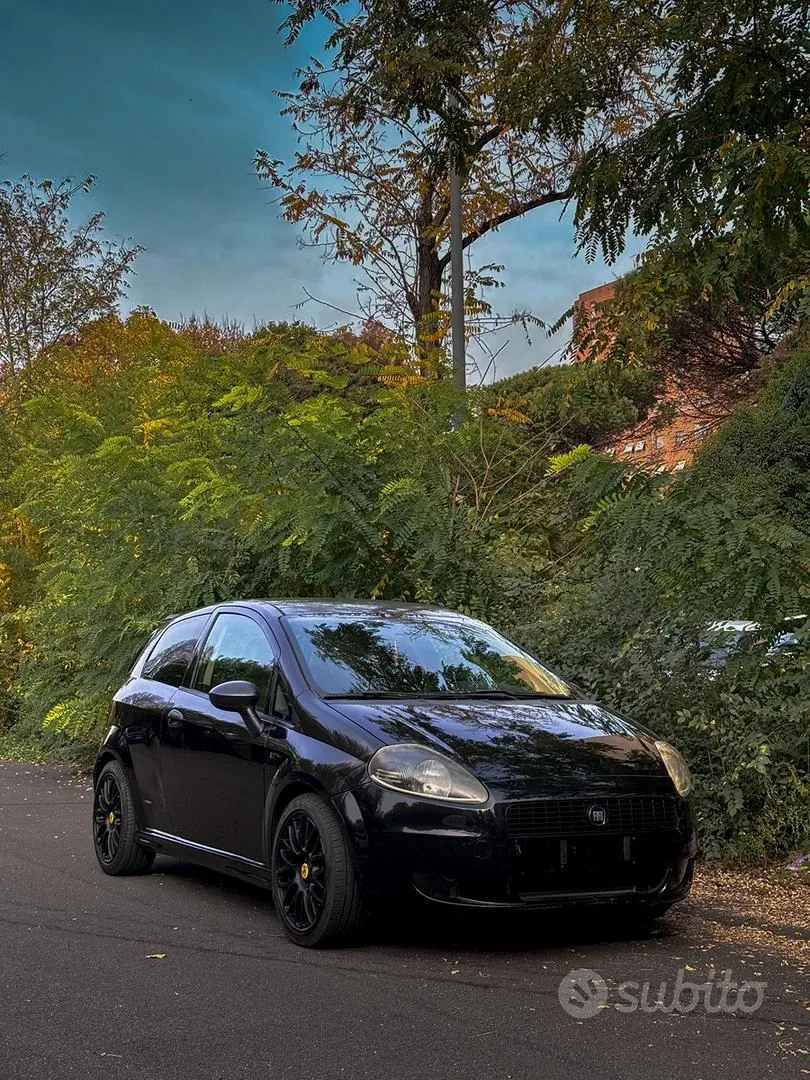 Fiat Grande Punto 2008 photo 2