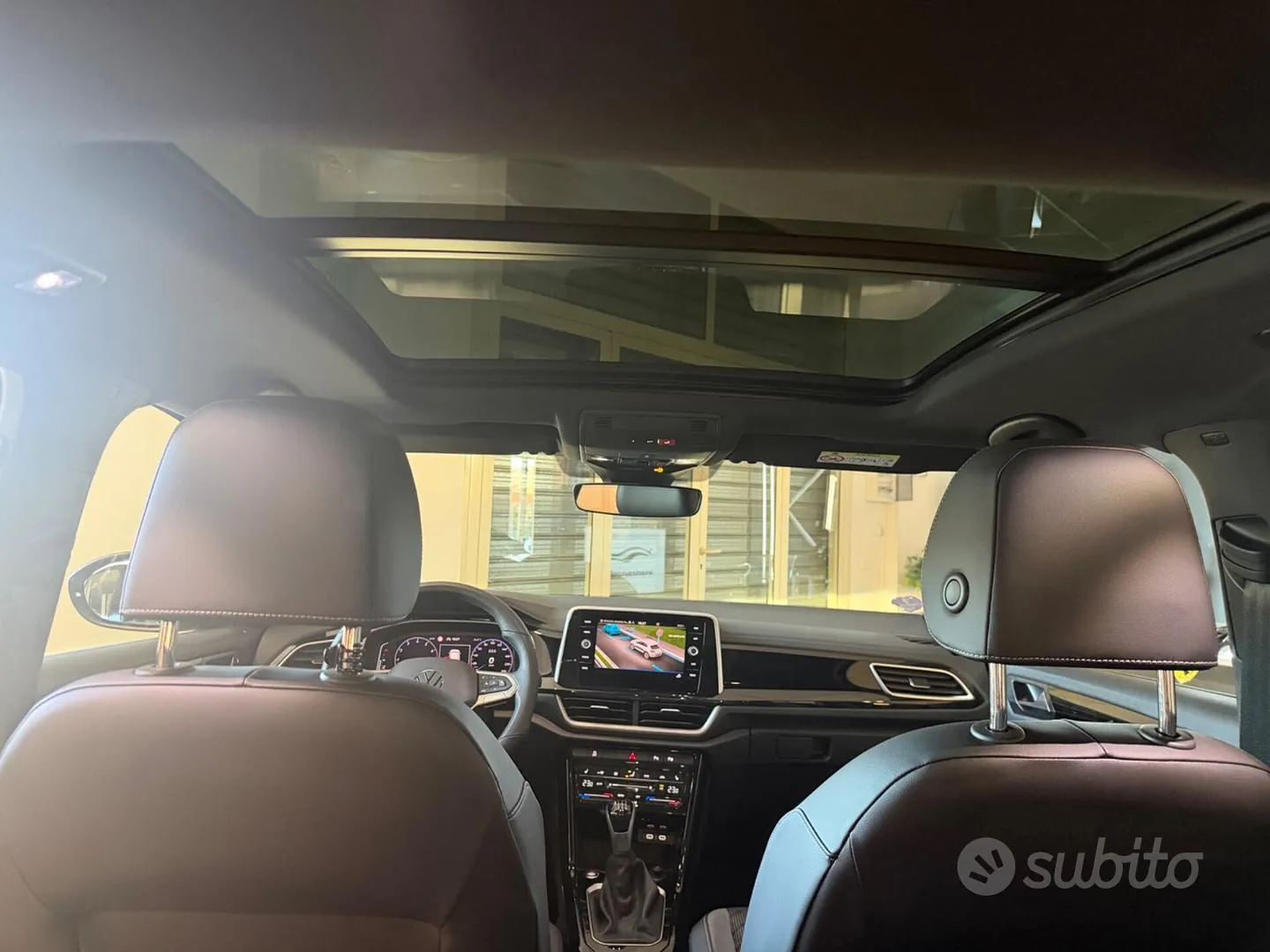 Volkswagen T-Roc 2026 photo 4