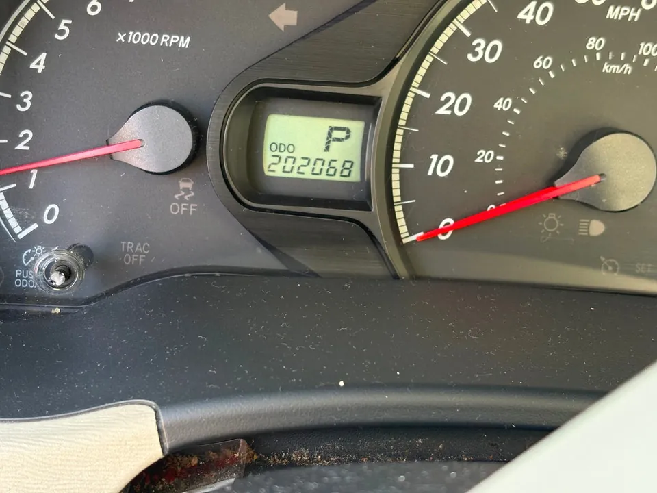 Toyota Sienna 2011 photo 5