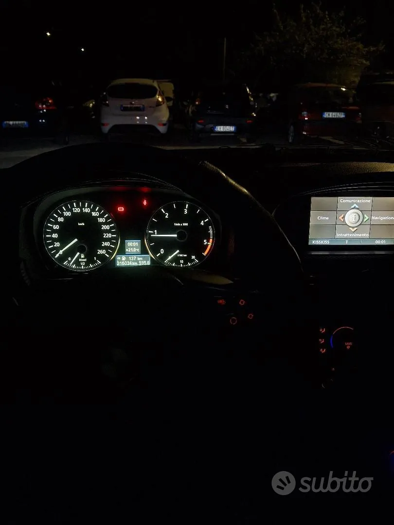 BMW E90 2006 photo 5