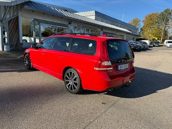 Volvo V70 2016 photo 2
