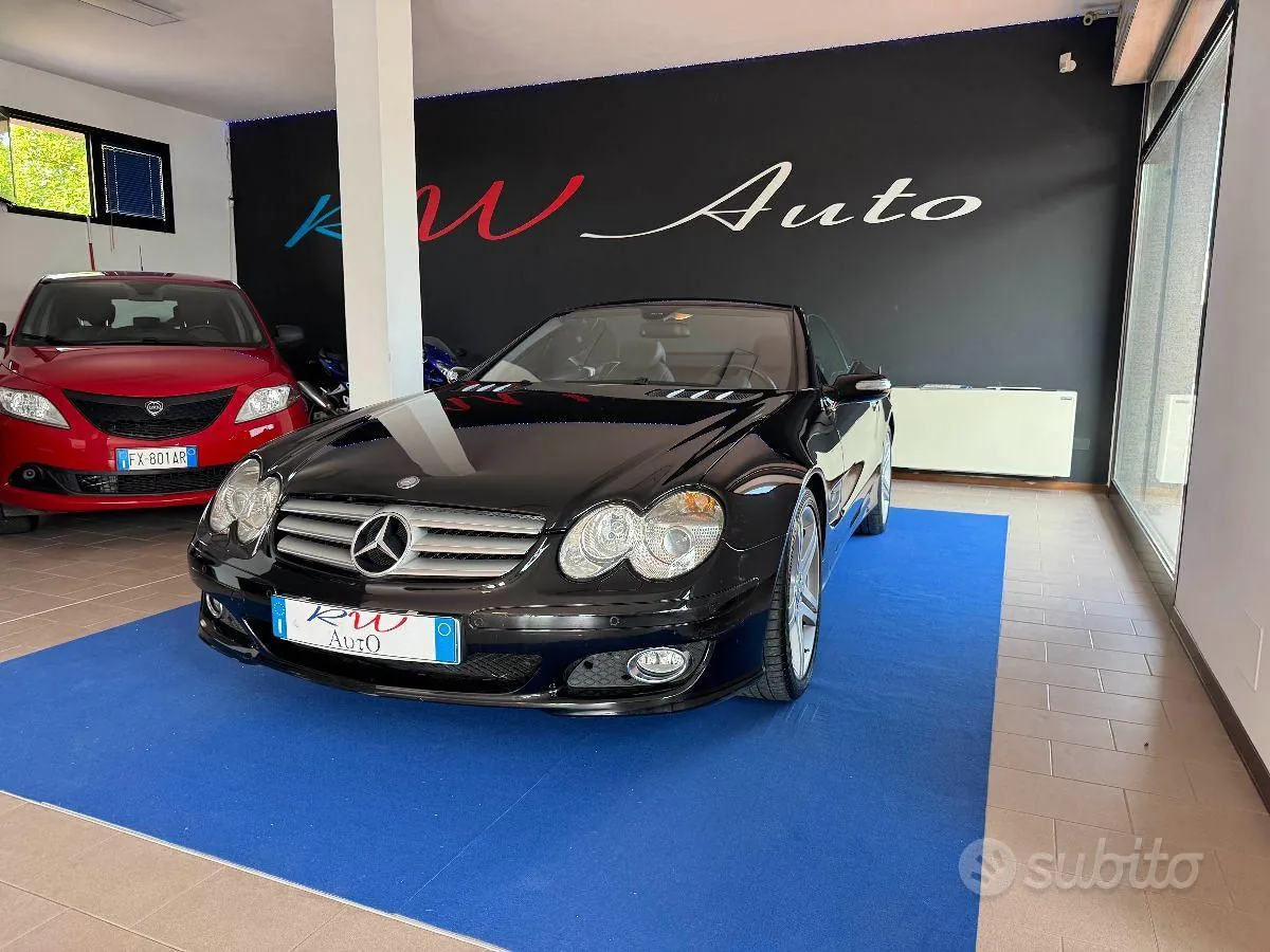 Mercedes-Benz Sl Roadster 2008 photo 3
