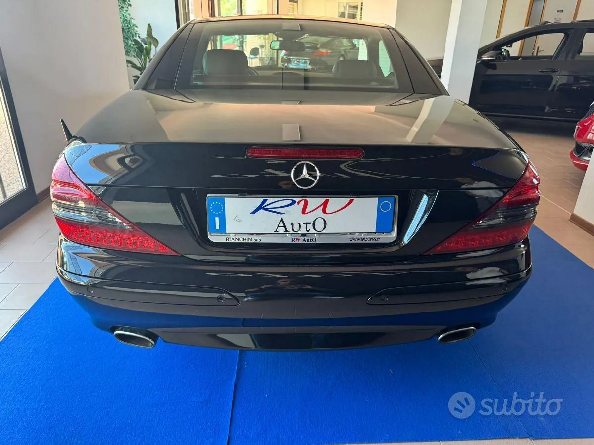 Mercedes-Benz Sl Roadster 2008 photo 4