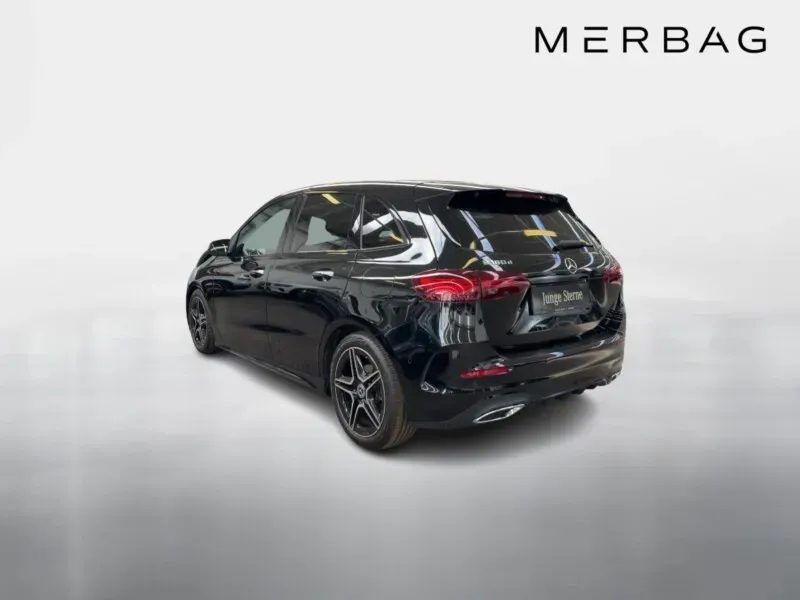 Mercedes-Benz B-Class 2024 photo 2