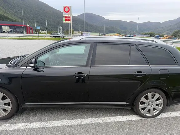 Toyota Avensis 2007 photo 4