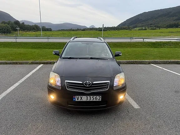Toyota Avensis 2007 photo 2