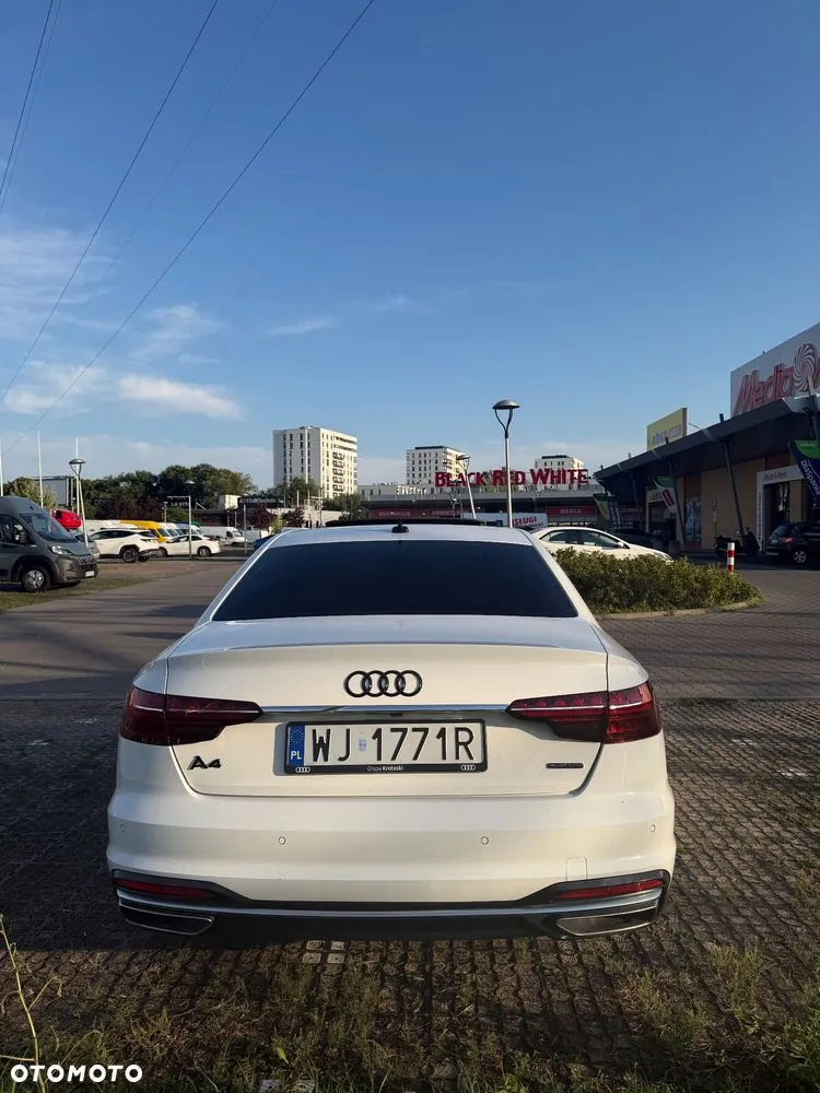 Audi A4 2023 photo 5