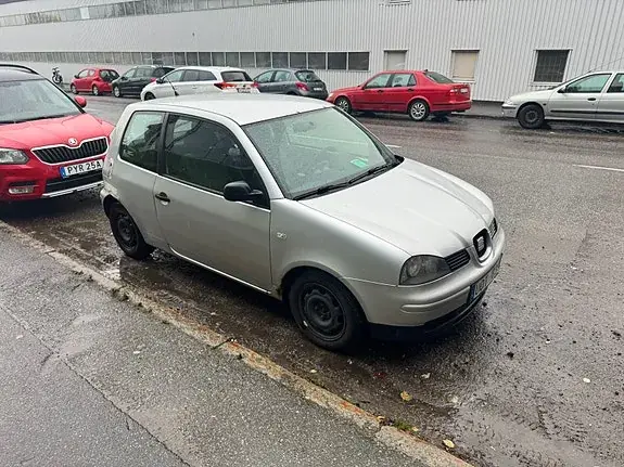Seat Arosa 2004 photo 2