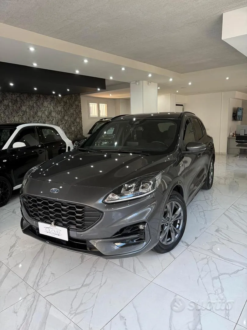 Ford Kuga 2021 photo 2