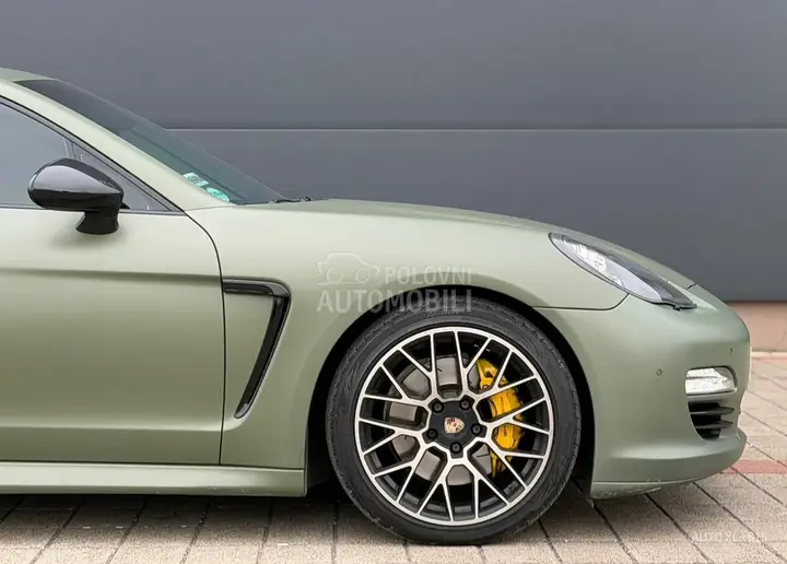 Porsche Panamera 2011 photo 5
