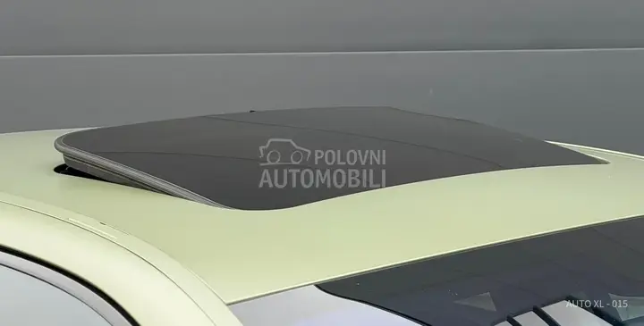 Porsche Panamera 2011 photo 2