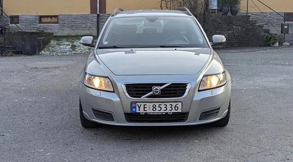 Volvo V50 2009 photo 5
