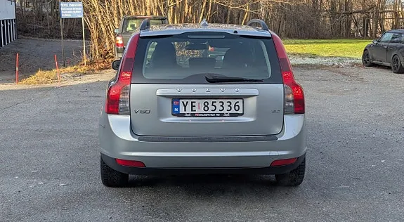 Volvo V50 2009 photo 4