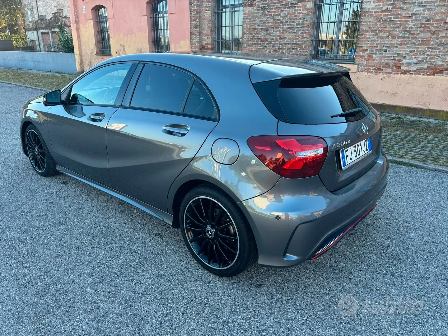 Mercedes-Benz A-Class 2017 photo 2