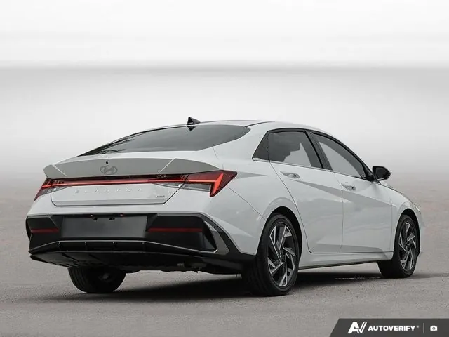Hyundai Elantra 2025 photo 5
