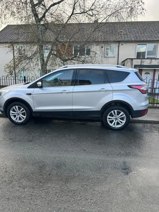 Ford Kuga 2018 photo 3