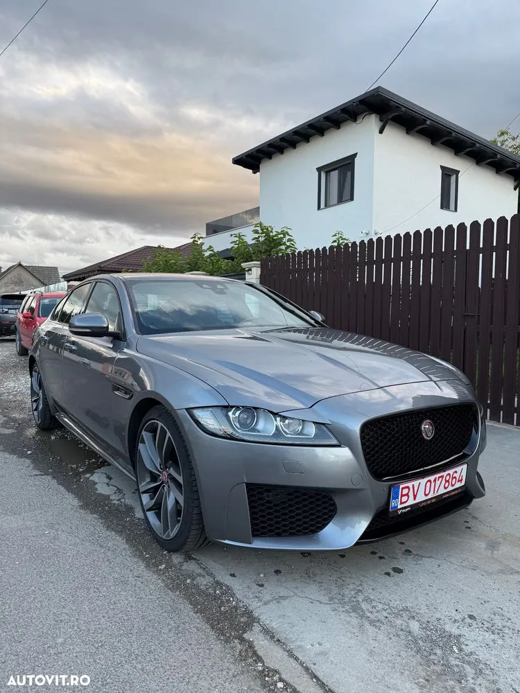 Jaguar Xf