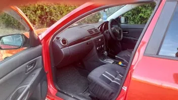 Mazda Axela 2006 photo 4