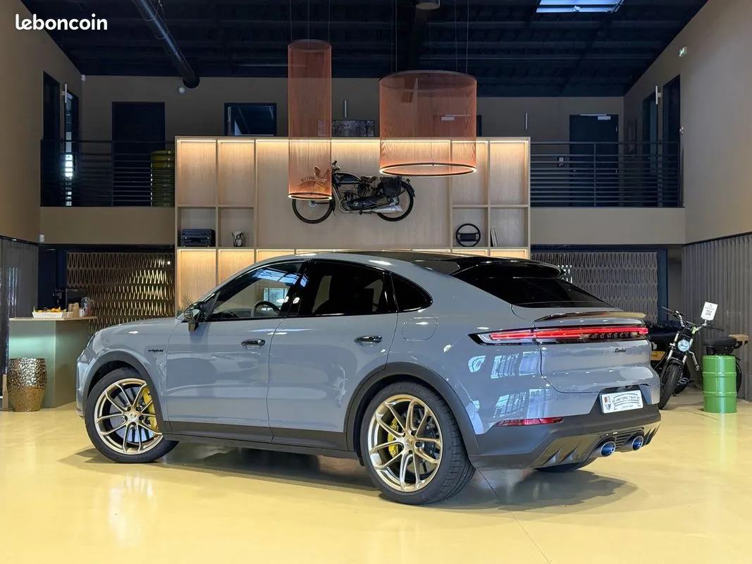 Porsche Cayenne 2024 photo 3