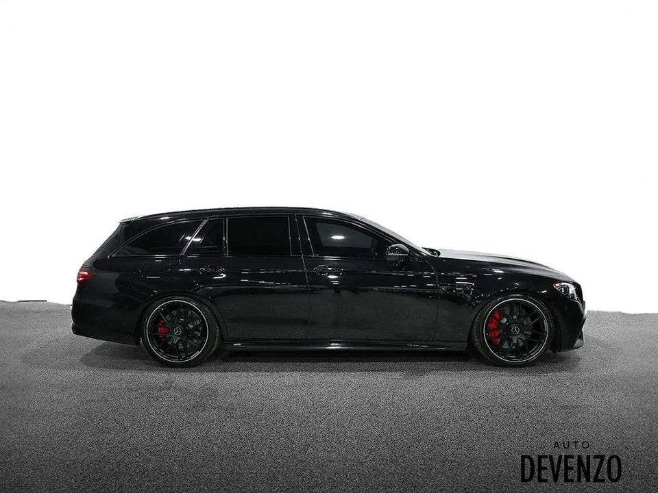 Mercedes-Benz E-Class 2023 photo 2