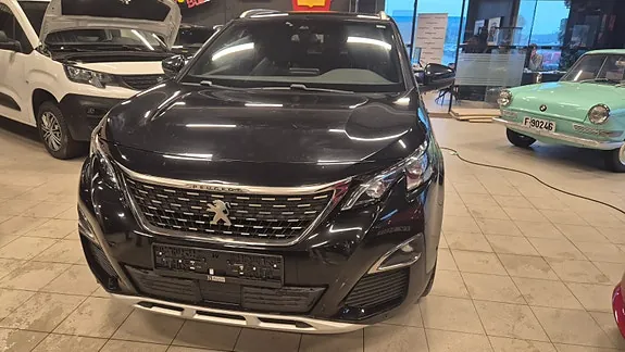 Peugeot 5008 2018 photo 2