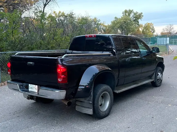 Dodge Ram 3500 2007 photo 2