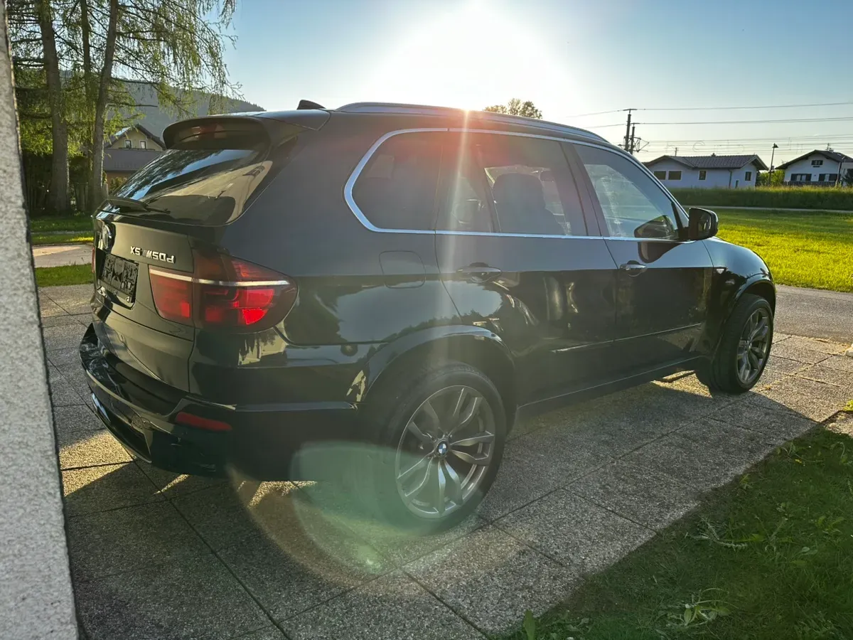 BMW X5 2013 photo 2