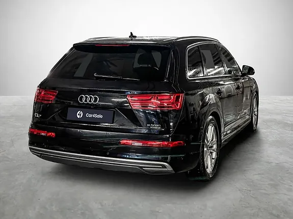 Audi Q7 2017 photo 5