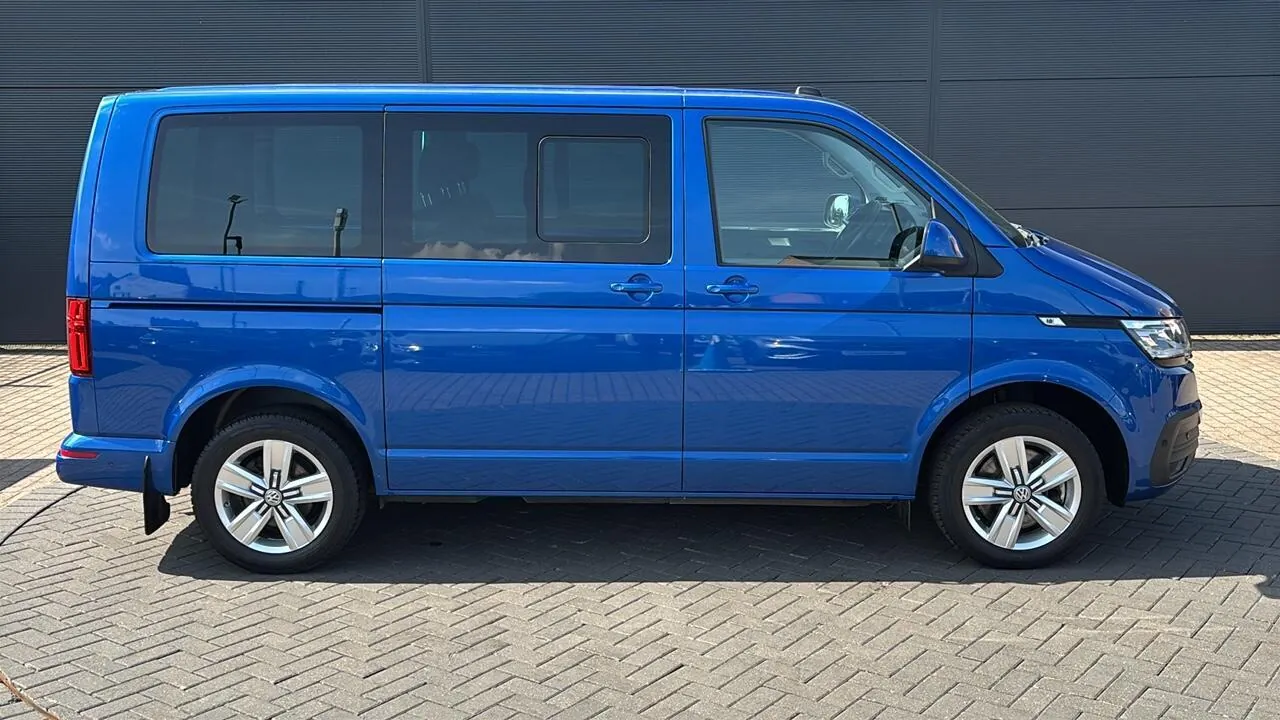 Volkswagen Transporter 2022 photo 4