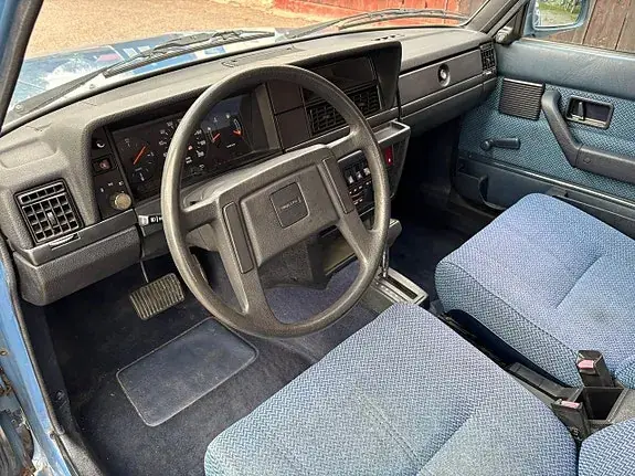 Volvo 244 1985 photo 5